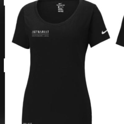 Chandail court femmes noir item