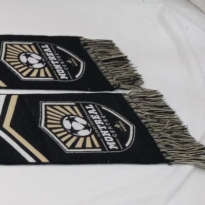 Écharpe du CS Montréal Centre (avec livraison QC) item