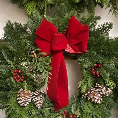 24" Wreath item