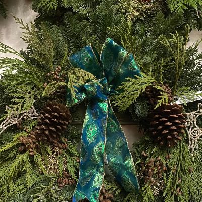 32" Wreath item