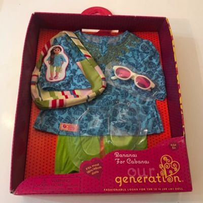 Bananas for Cabanas Clothes Set item