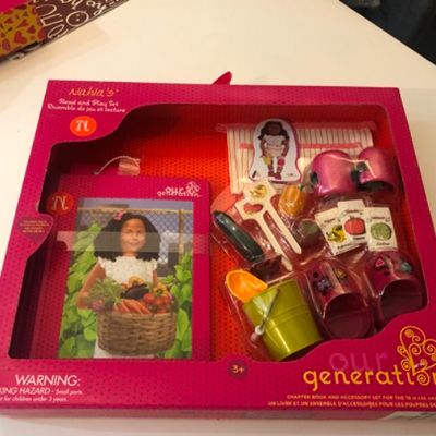 Nahla's Read and Plays Set item