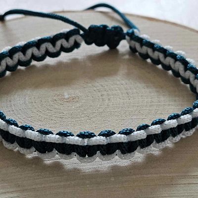 Bracelet tissé - 8 pouces item
