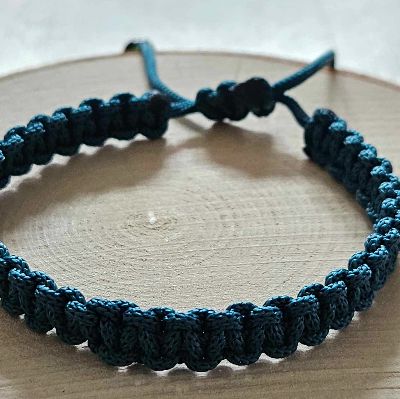 Bracelet tissé - 8 pouces item