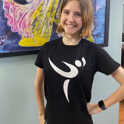 Dancer T-shirt, Adult L item