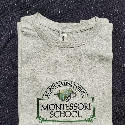 Adult medium T-shirt Grey item