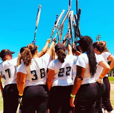 Lady Hustle Fastpitch