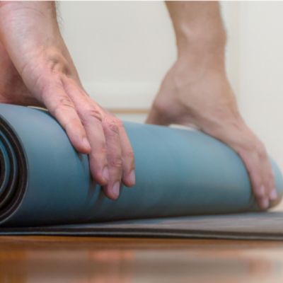 Yoga doux LUNDI 9 heures - Hiver 2024 item