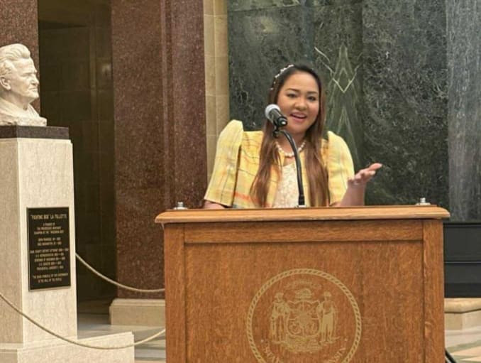 Mary Kerr delivers PAMANA's special remarks.