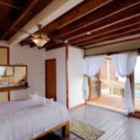 DR. SHAW ONLY - JUNE 5-7 SeaCliff King item