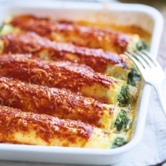 Cannelloni aux épinards, sauce tomate et ricotta (12 unités) item