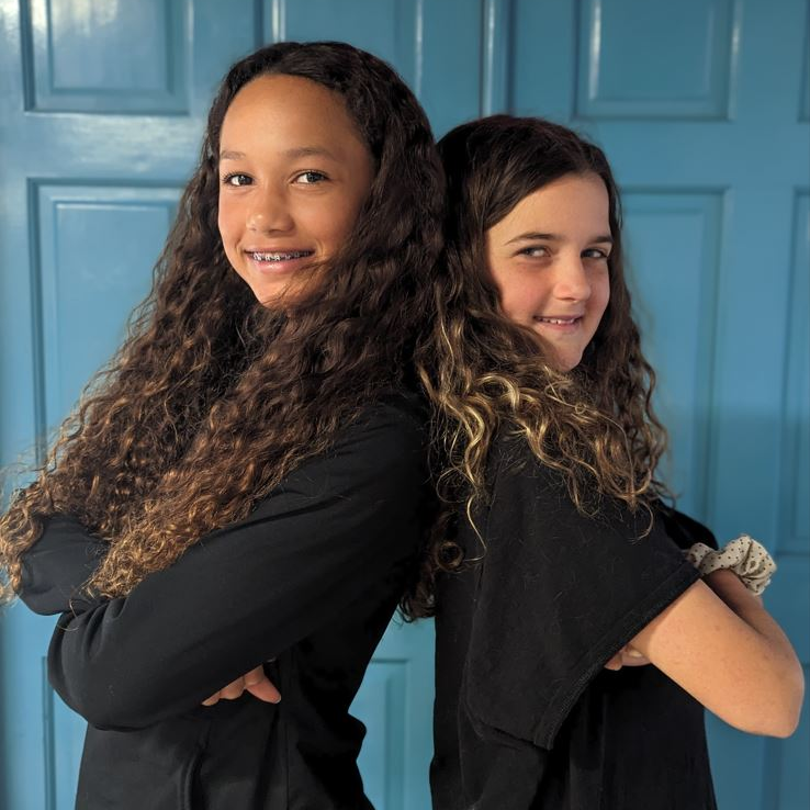 Amaya and Grace item