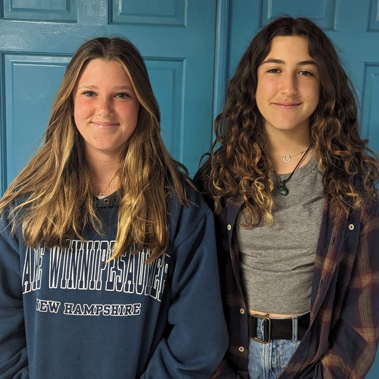 Julia and Sophia item