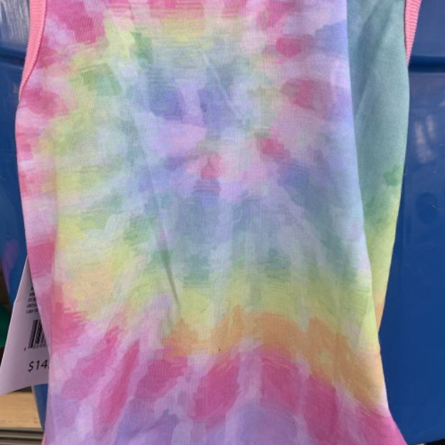 Bailey & Bella dog shirt - Medium item