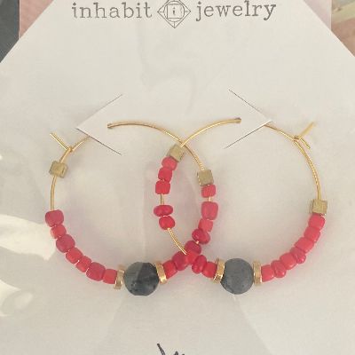 Earrings, black bead item