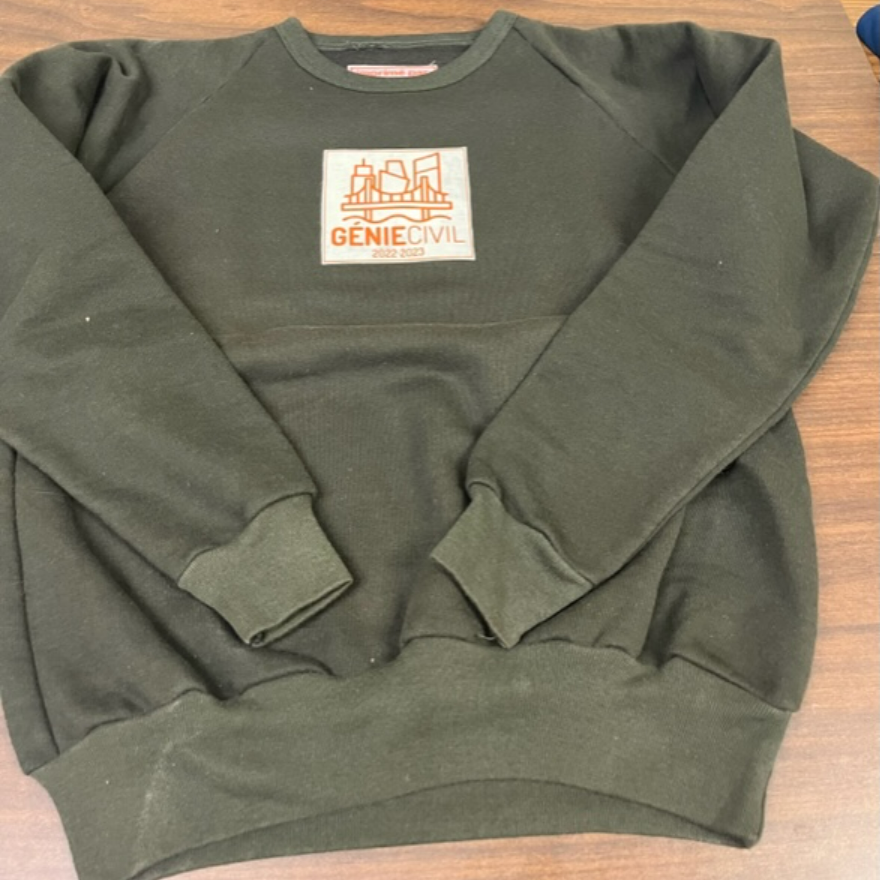 Chandail à manches longues vert (XS-S) item