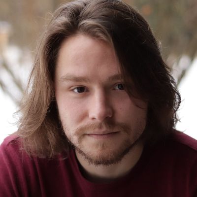 Julien G. Poirier (AM ou PM) 12:15-12:45 Agora Radio-Canada item