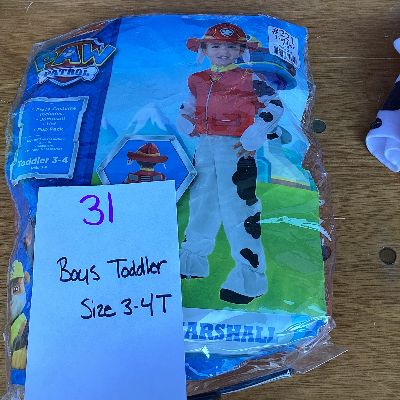 Boys size 3T/4T #31 item