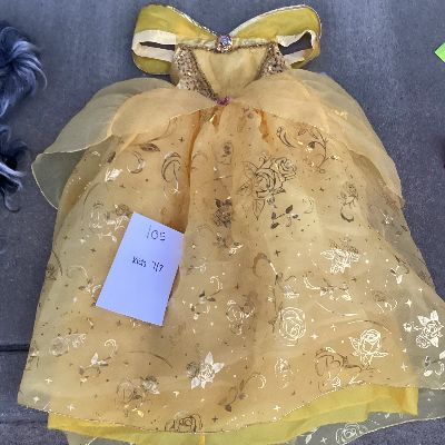 Kids size 7/8 #105 item