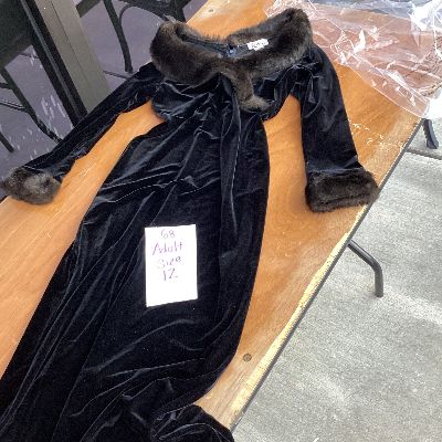 Adult size 12 #68 item