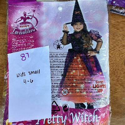 Kids small 4/6 #87 item