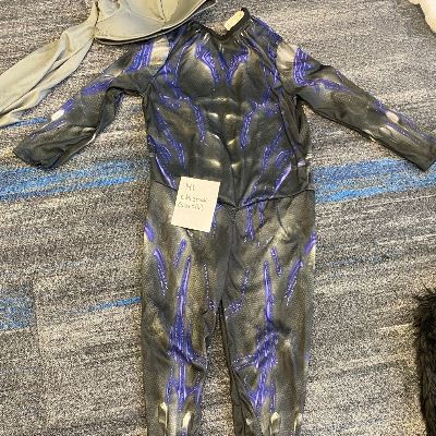 Kids small 5/6 #141 item