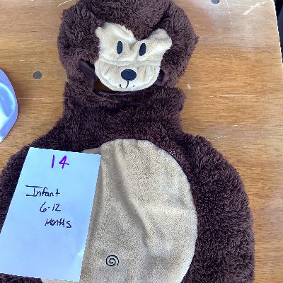 Infant size 6-12 months #14 item