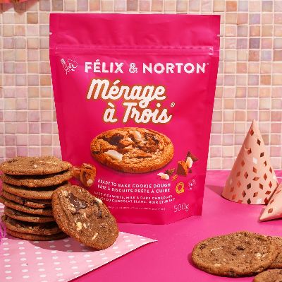 Ménage à trois cookie dough item