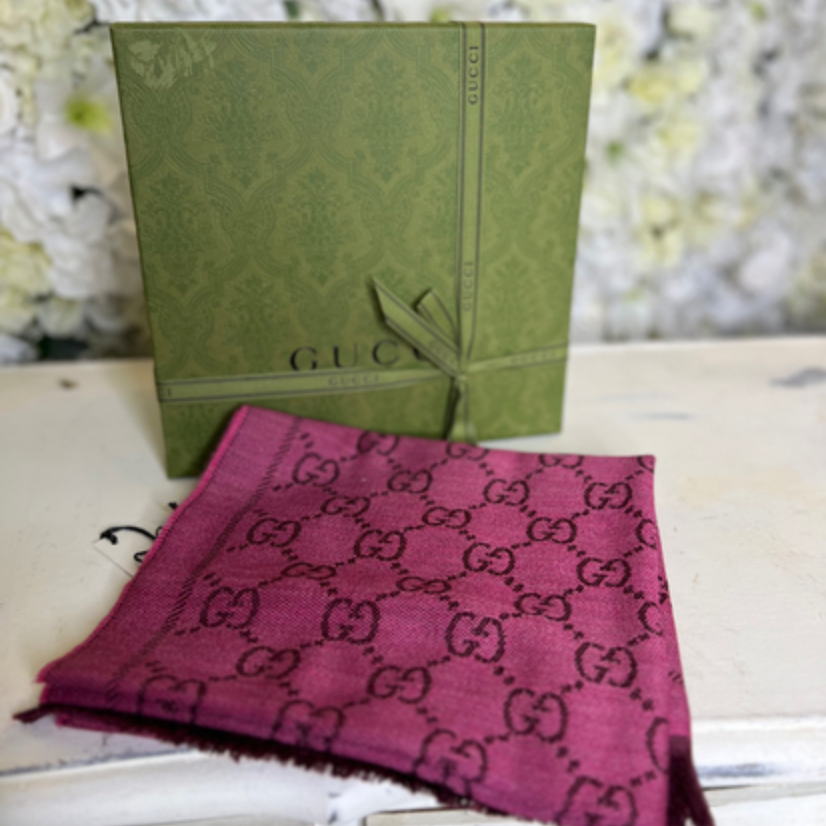 Gucci Scarf (Pink) item