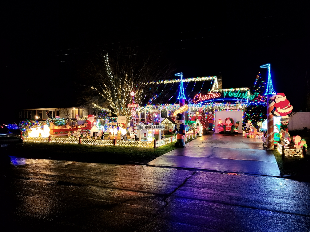 Drive For Dana Holiday Lights